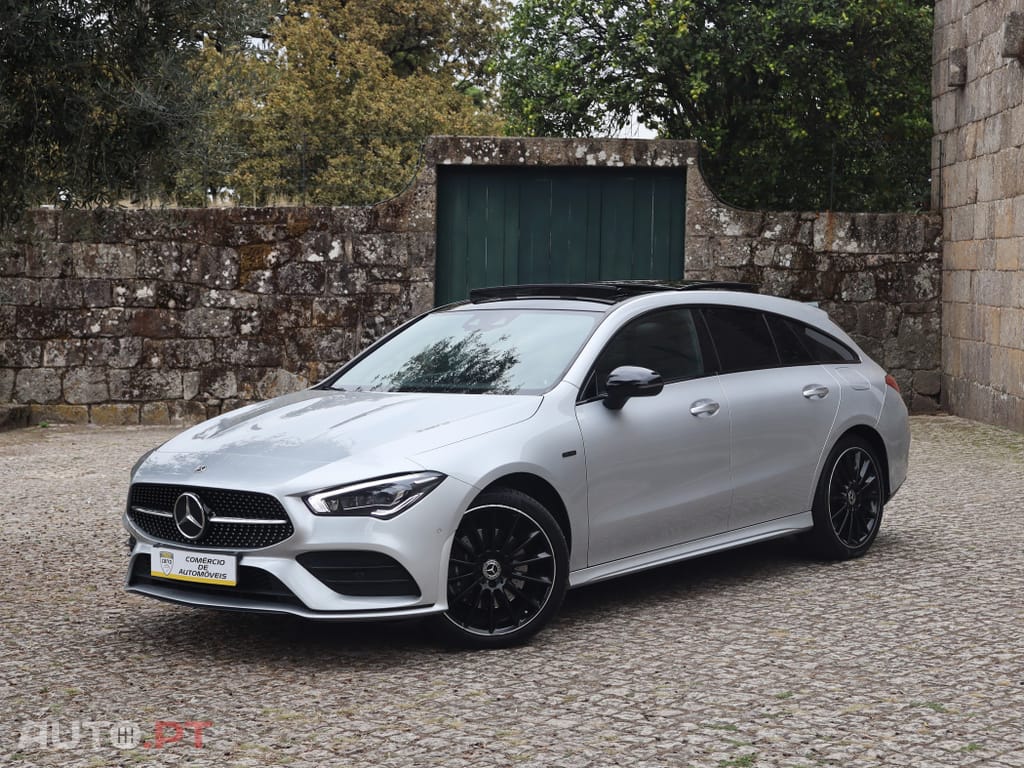 Mercedes-Benz CLA 250 e AMG Line