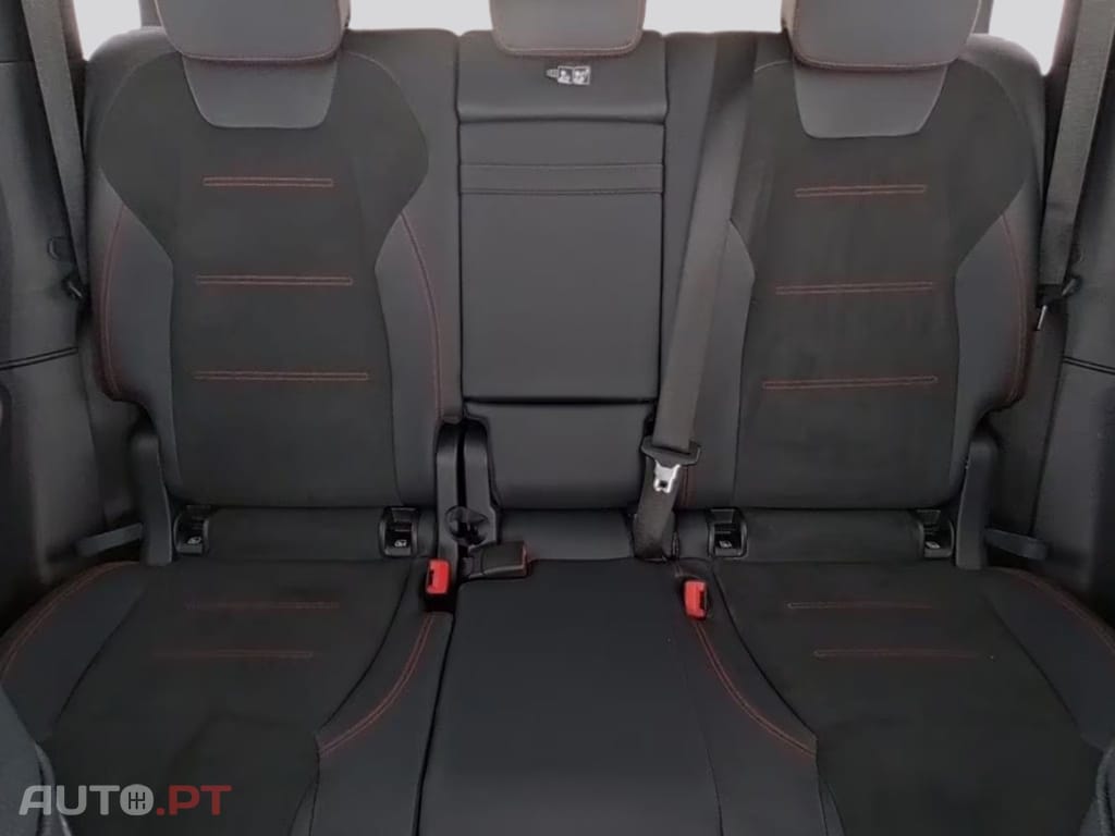 Mercedes-Benz EQB I.V.A DEDUTIVEL 300 4M AMG