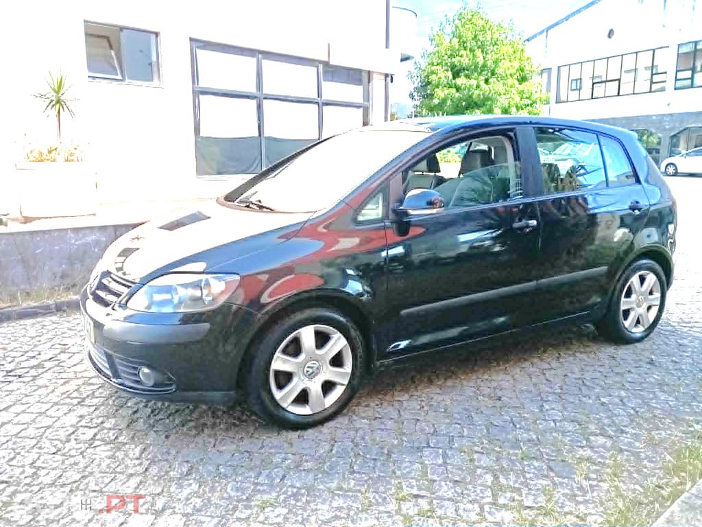 Volkswagen Golf Plus v 1.4 TSI 140cv Higline Nacional Ano: 2007 paga IUC antigo