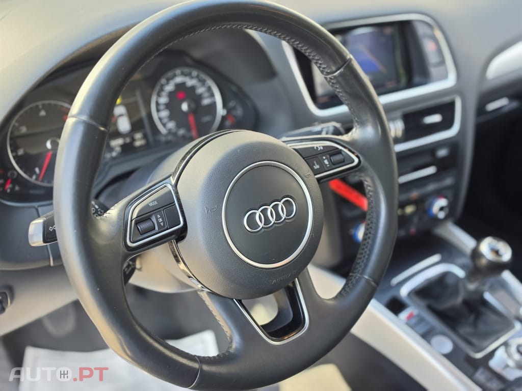 Audi Q5 2.0 TDI S-line