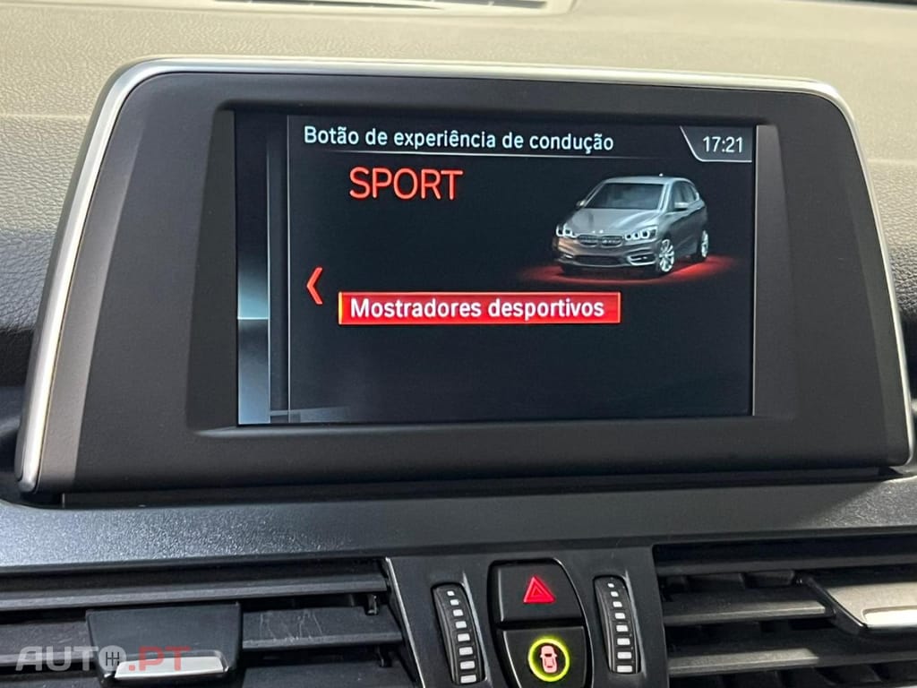BMW 225 xe iPerformance Auto