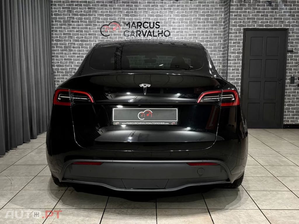 Tesla Model Y Tração Traseira