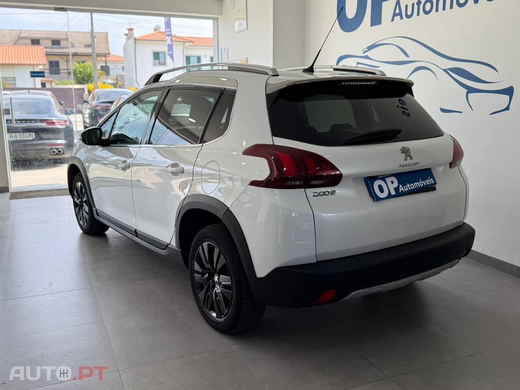 Peugeot 2008 1.6 BlueHDi Allure