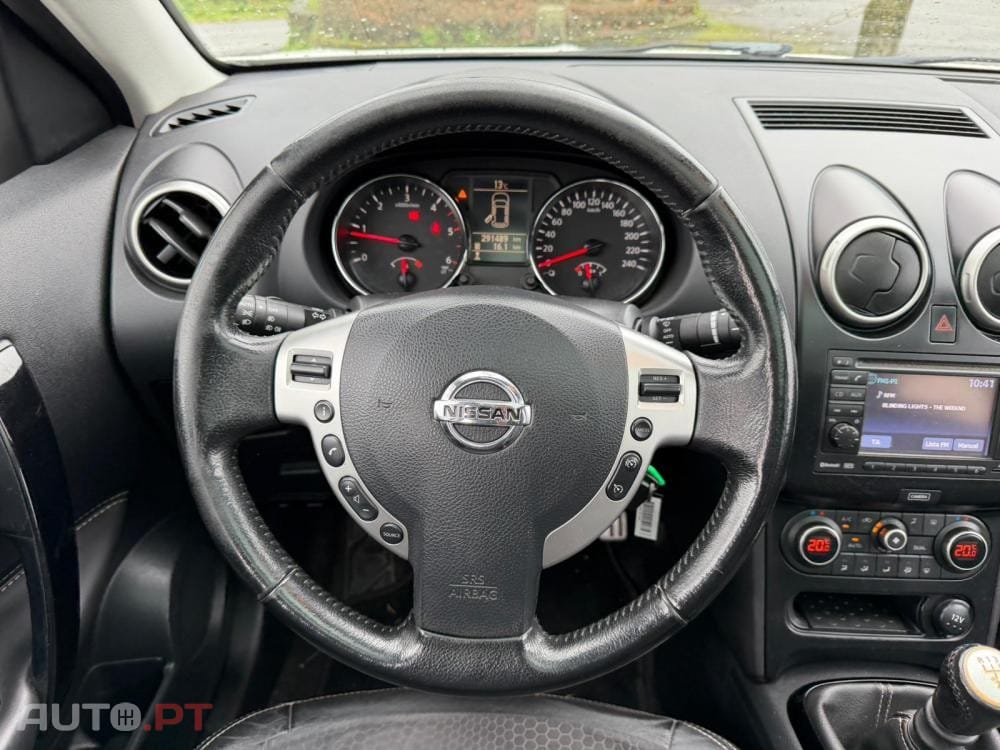 Nissan Qashqai +2 TEKNA