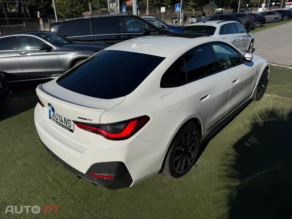 BMW i4 eDrive40 Pack Desportivo M
