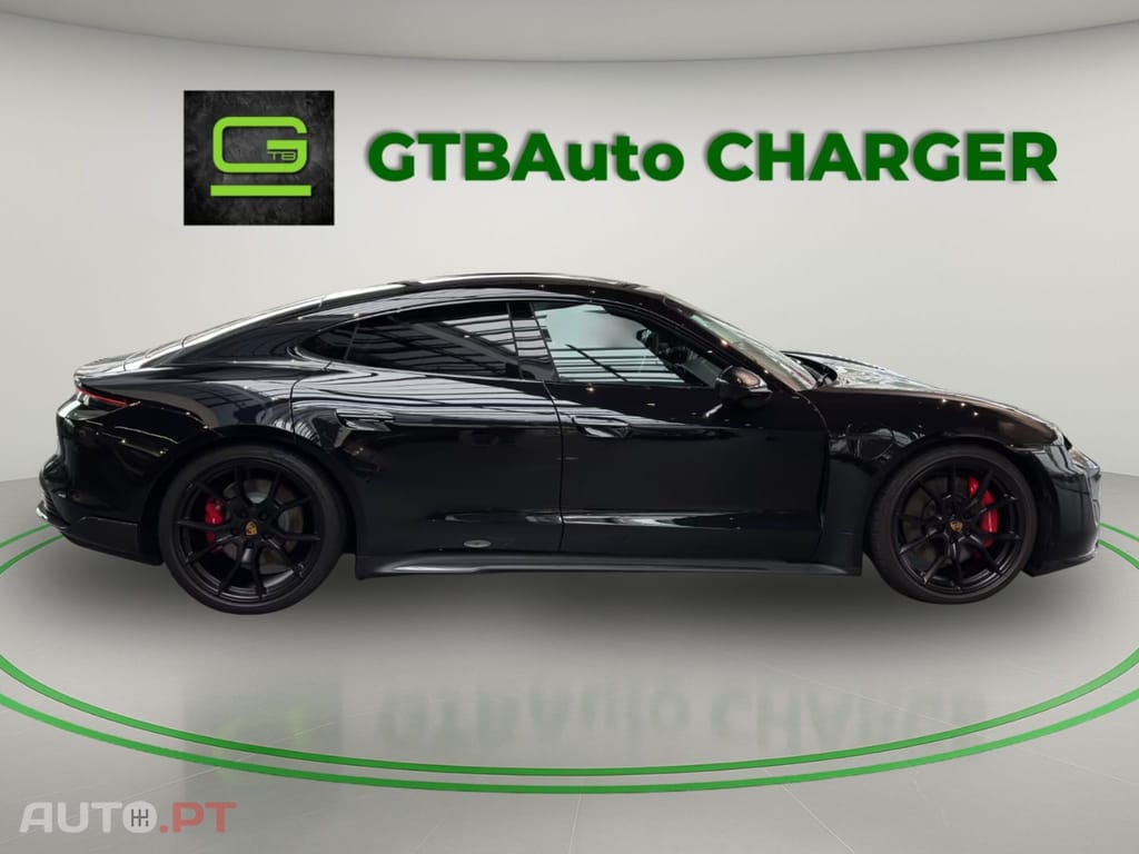 Porsche Taycan GTS I.V.A DEDUTIVEL 