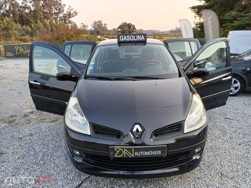 Renault Clio 1.2 16v Rip Curl