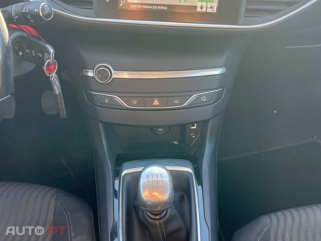 Peugeot 308 SW 1.6 BlueHDi