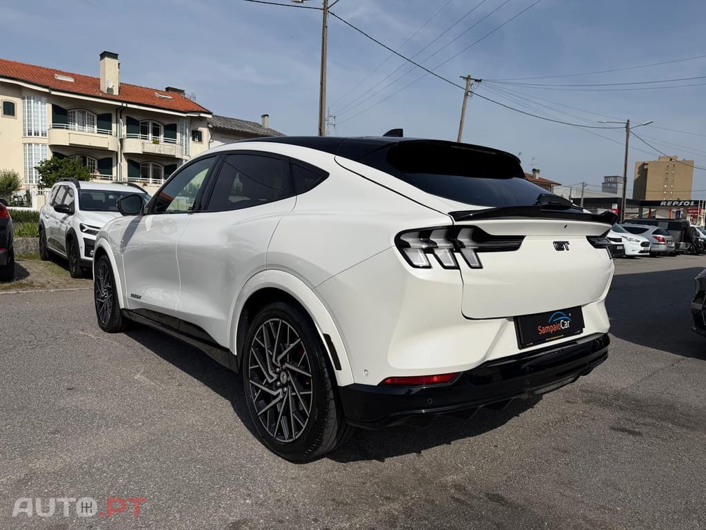 Ford Mustang Mach-E GT AWD