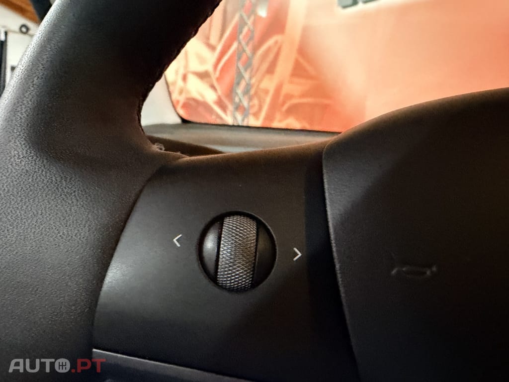 Tesla Model Y Performance Tração Integral
