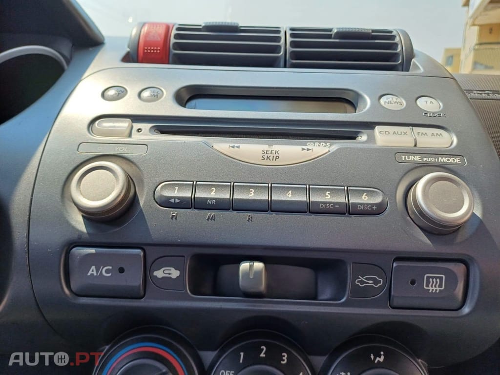 Honda Jazz 1.2 LS AC