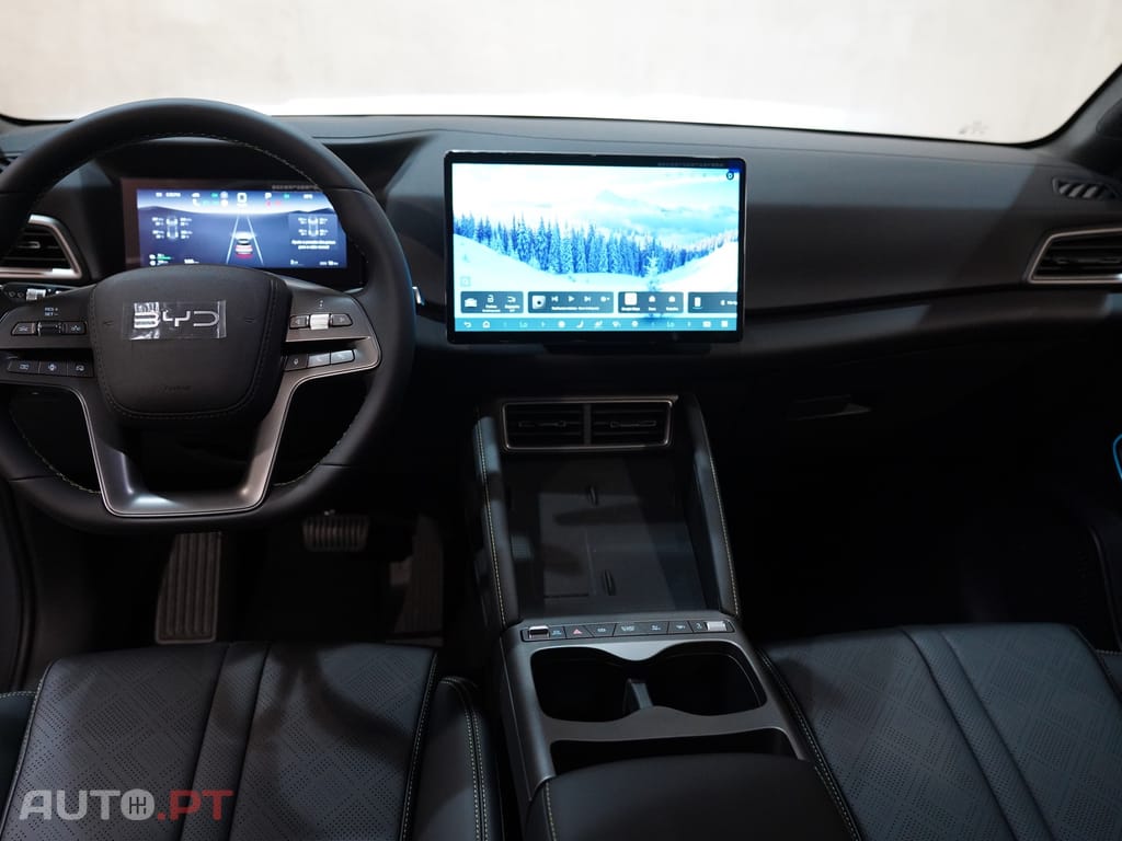 BYD Atto 2 1.5 DM-i Boost