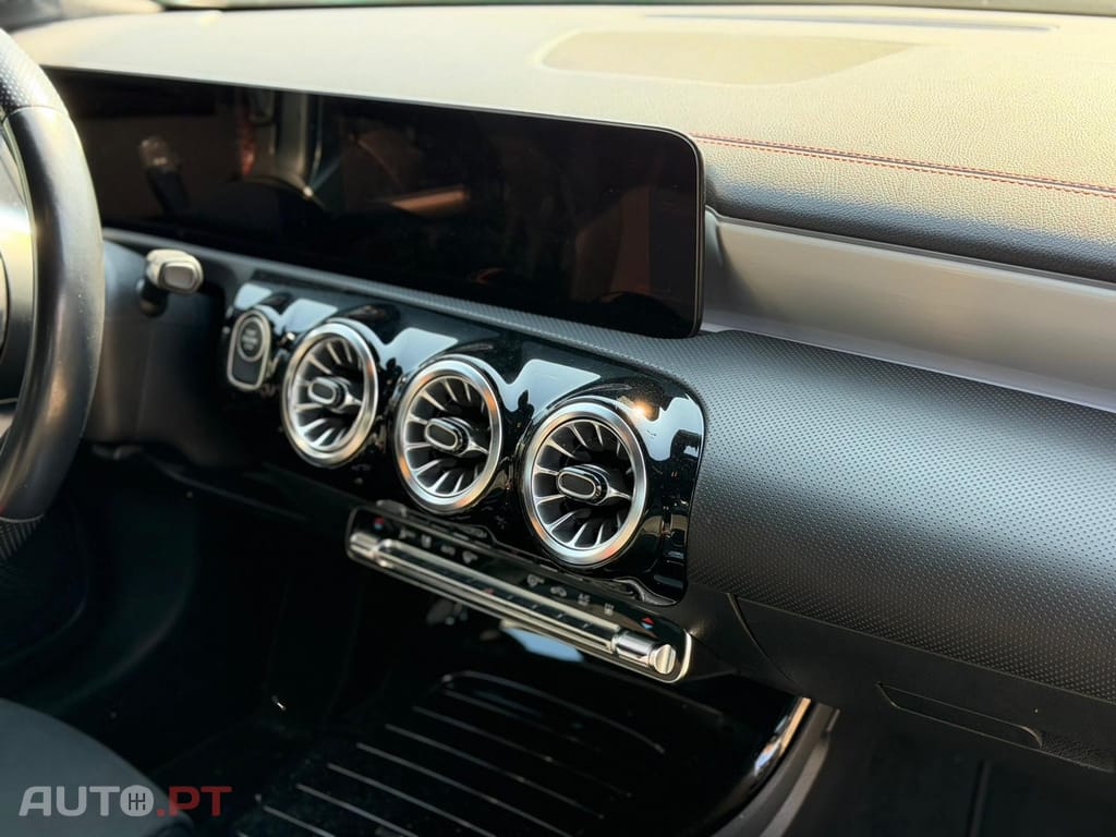 Mercedes-Benz CLA 250 e Shooting Brake AMG Line