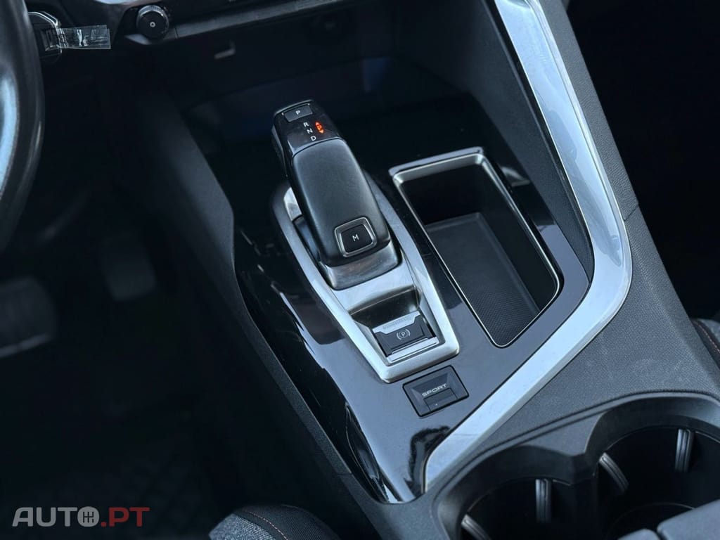 Peugeot 3008 1.5 BlueHDi Active Pack EAT8