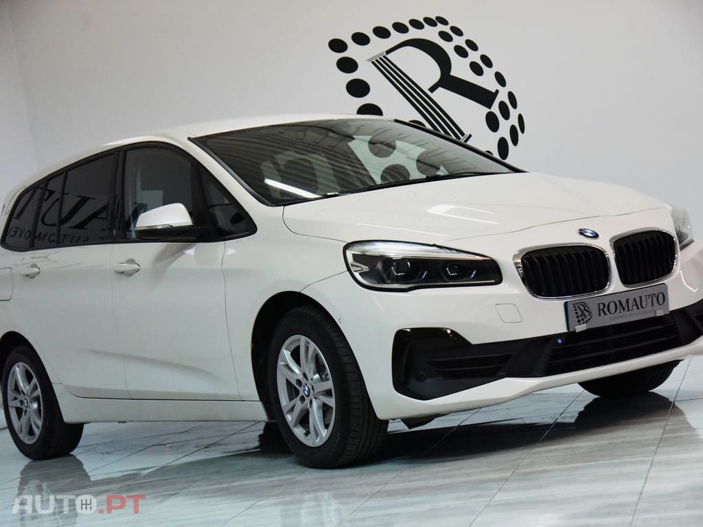 BMW 216 i 7L Advantage