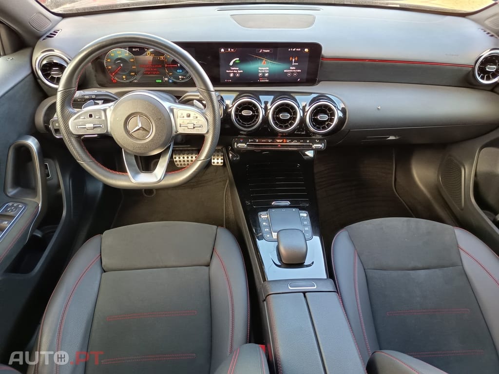 Mercedes-Benz A 250 e AMG Line