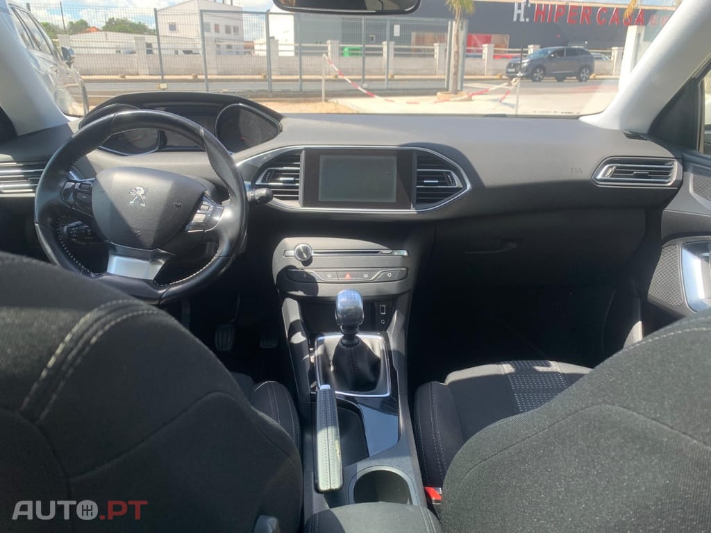 Peugeot 308 1.6 BlueHDi Access