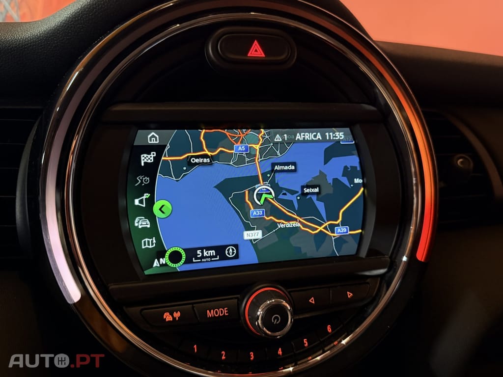 MINI Cooper One Sport Edition — fotografia 12