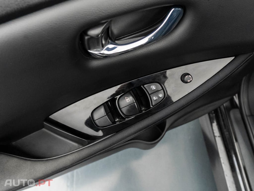 Nissan Leaf N-Connecta