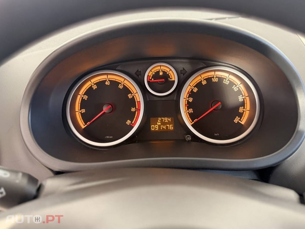 Opel Corsa 1.2 Enjoy