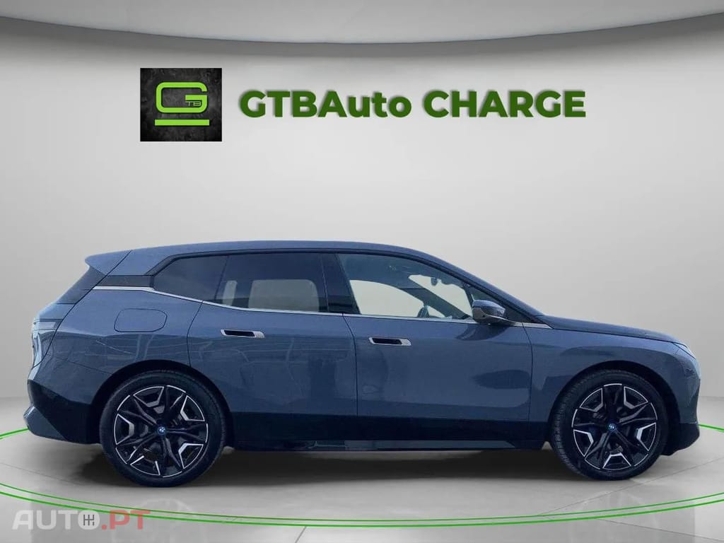 BMW iX xDrive50 I.V.A DEDUTÍVEL 