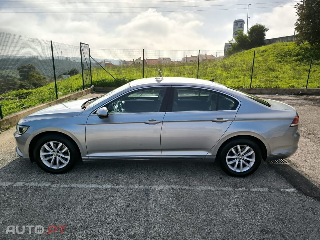 Volkswagen Passat 2.0 TDI Business P.DSG