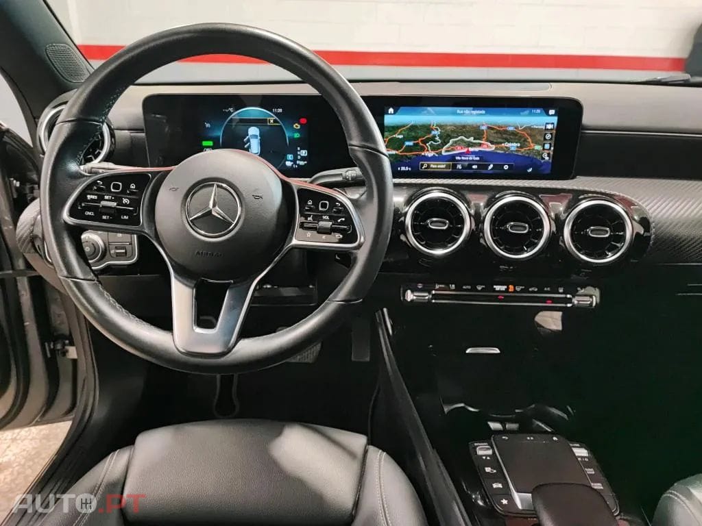 Mercedes-Benz CLA 250 e Shooting Brake Style Plus