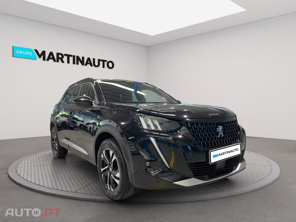 Peugeot 2008 1.2 PureTech GT EAT8