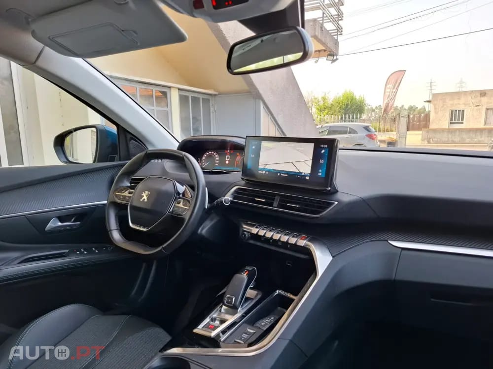 Peugeot 3008 1.5 BlueHDi Allure EAT8
