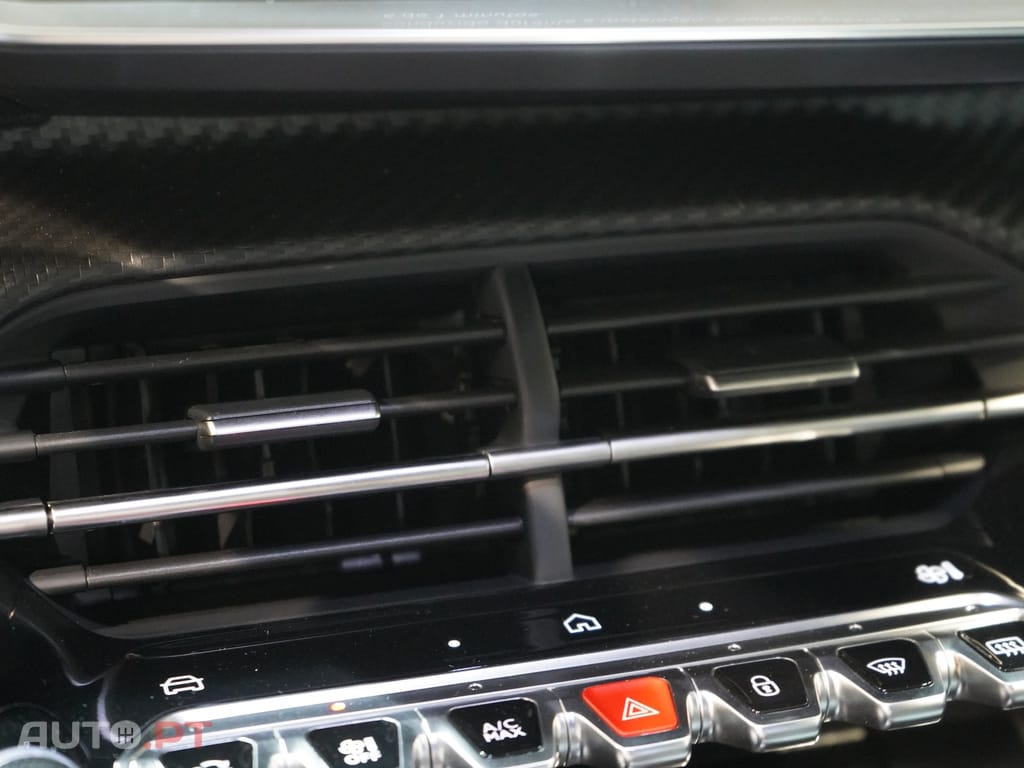 Peugeot 2008 1.2 PureTech Allure