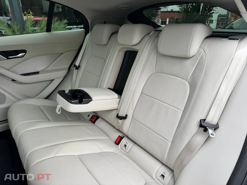 Jaguar I-Pace SE AWD Aut.