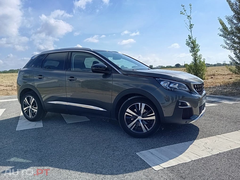 Peugeot 3008 PureTech 130 Stop & Start GPF EAT8 Allure