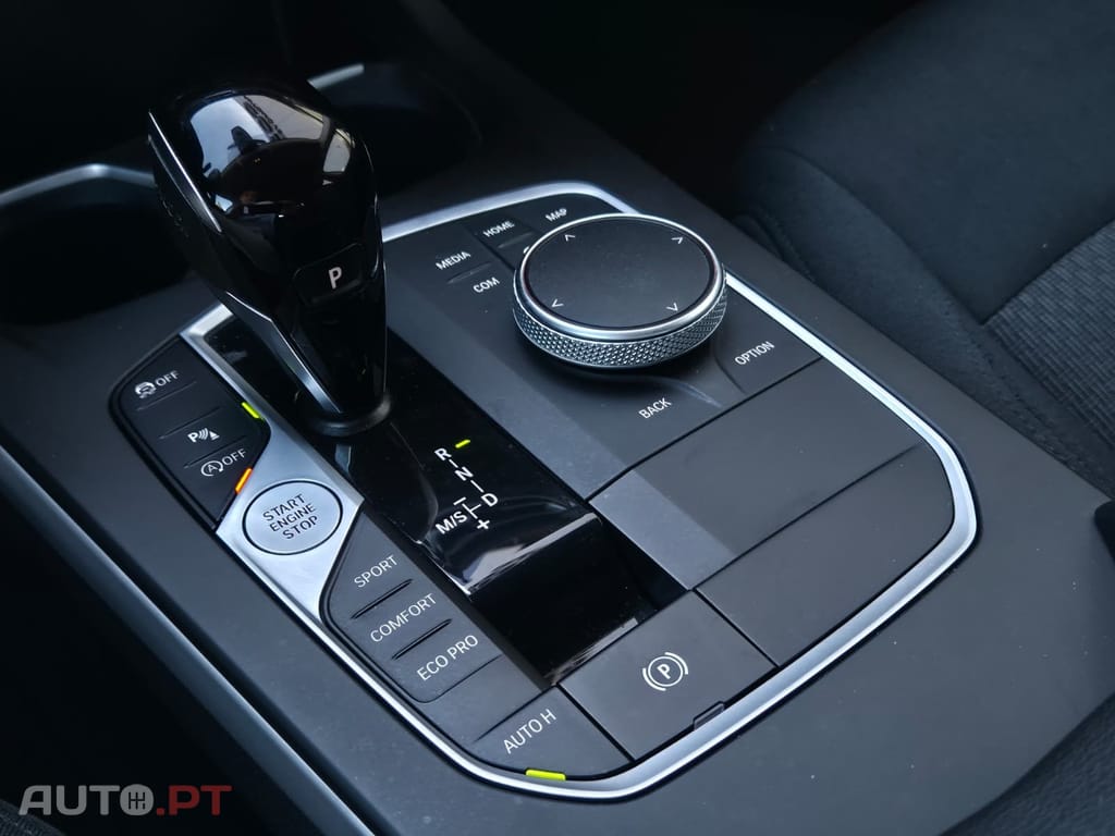 BMW 216 d Auto 
