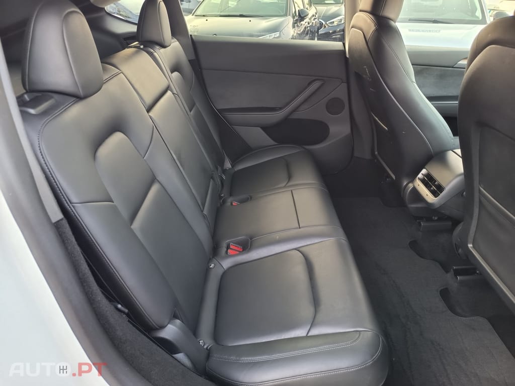 Tesla Model Y Tração Traseira