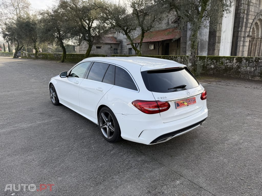 Mercedes-Benz C 300 de AMG Line