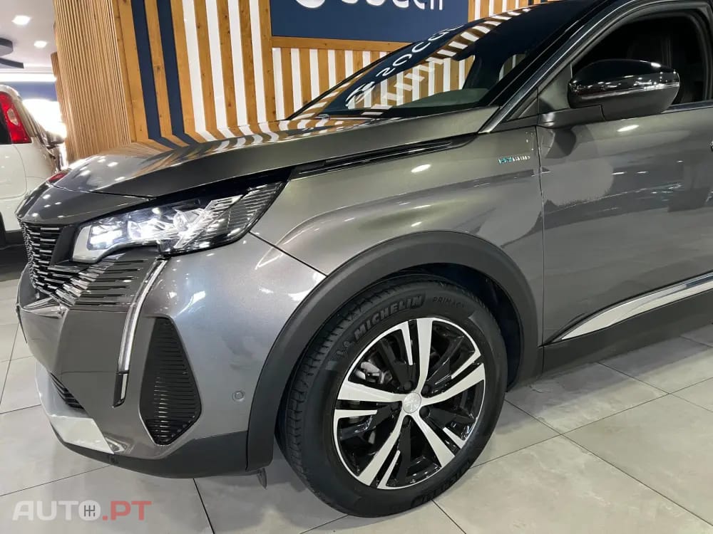 Peugeot 3008 1.6 Hybrid GT Pack e-EAT8