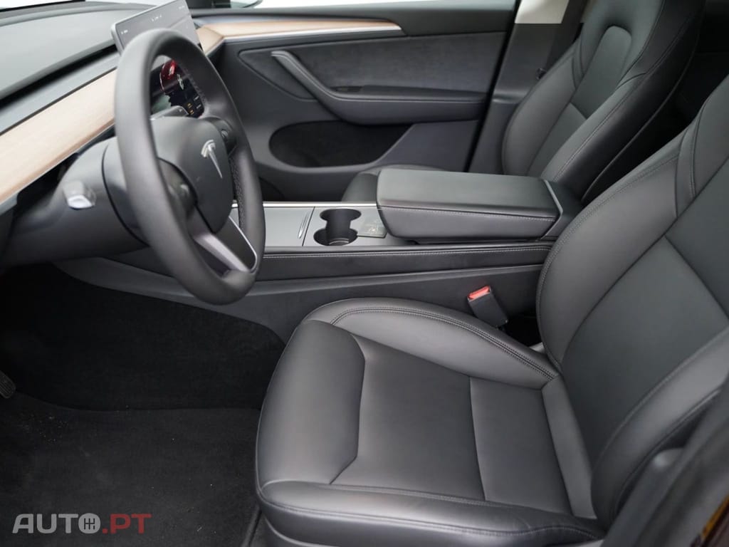 Tesla Model Y Long Range Dual Motor 95.1% I.V.A DEDUTIVEL