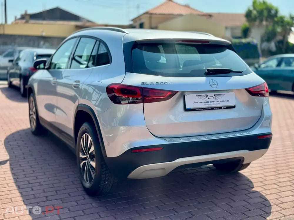 Mercedes-Benz GLA 200 d 4Matic 8G-DCT Special Edition