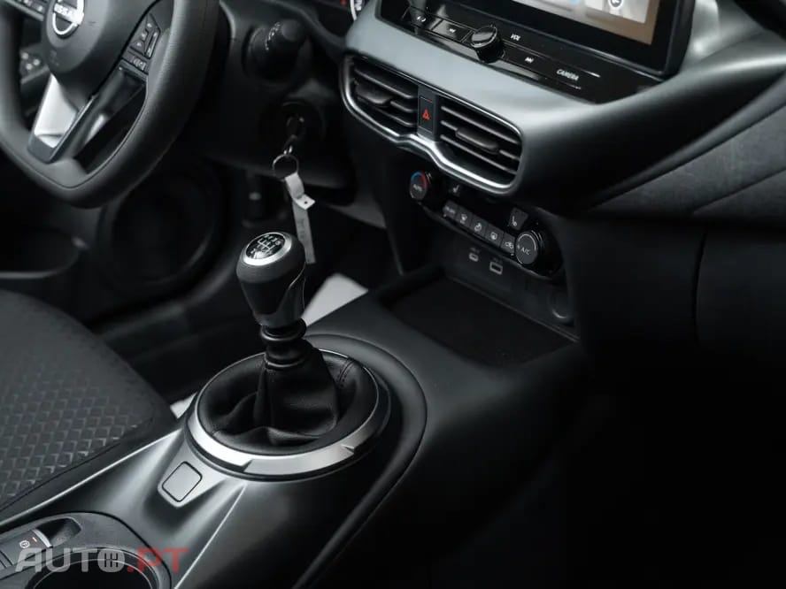 Nissan Juke 1.0 DIG-T N-Connecta