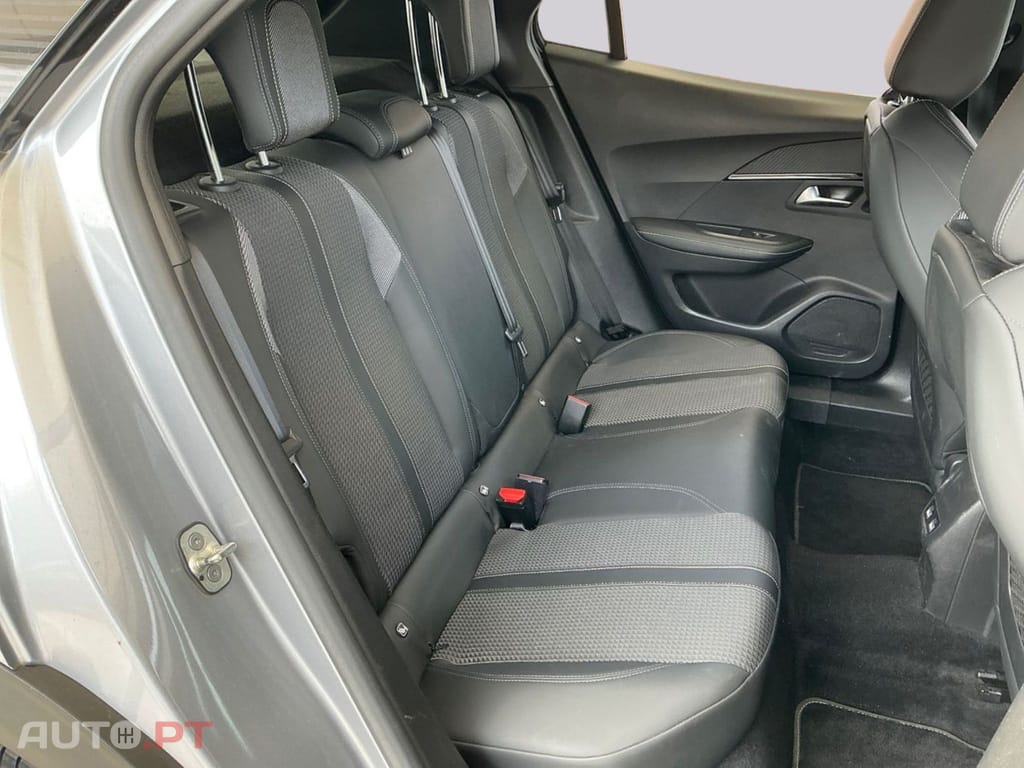 Peugeot 2008 1.2 PureTech GT