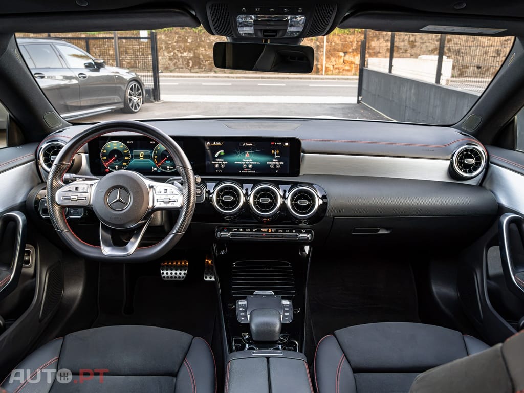 Mercedes-Benz CLA 250 e AMG Line