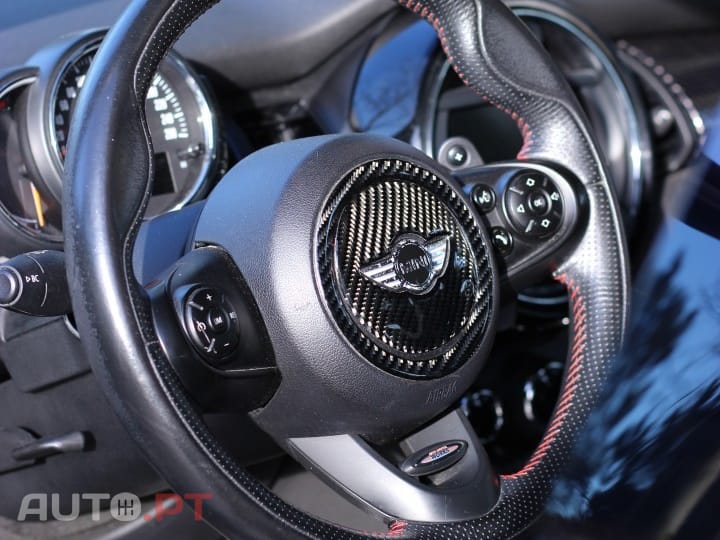 MINI Cooper Cooper SD Auto Desportiva