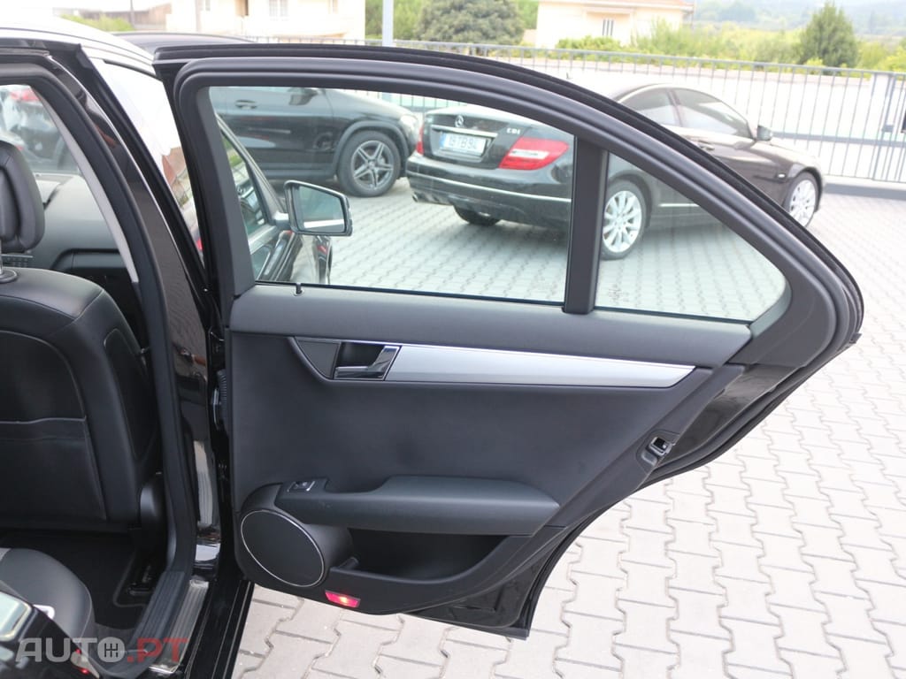 Mercedes-Benz C 250 CDi Avantgarde BlueEfficiency