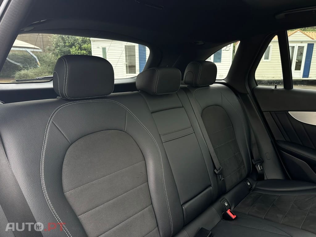 Mercedes-Benz GLC 220 d 4Matic 9G-TRONIC