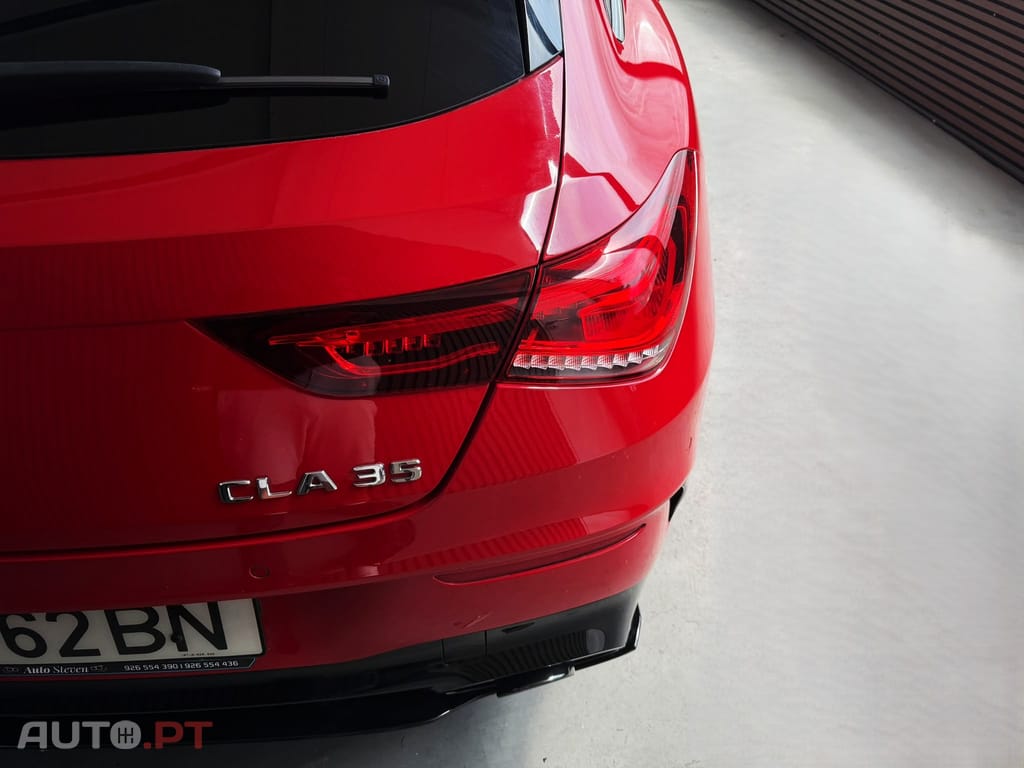 Mercedes-Benz CLA 35 AMG AMG 4MATIC Shooting Brake