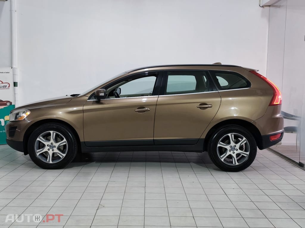 Volvo XC60 2.0 D4 DRIVe Momentum