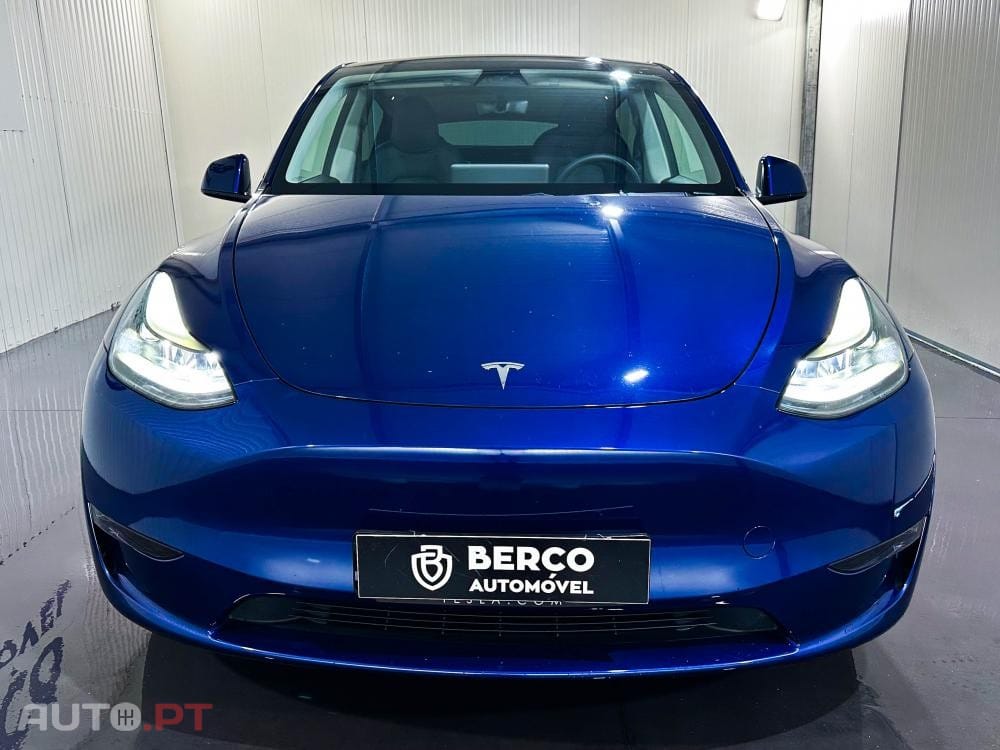 Tesla Model Y Long Range Dual Motor AWD