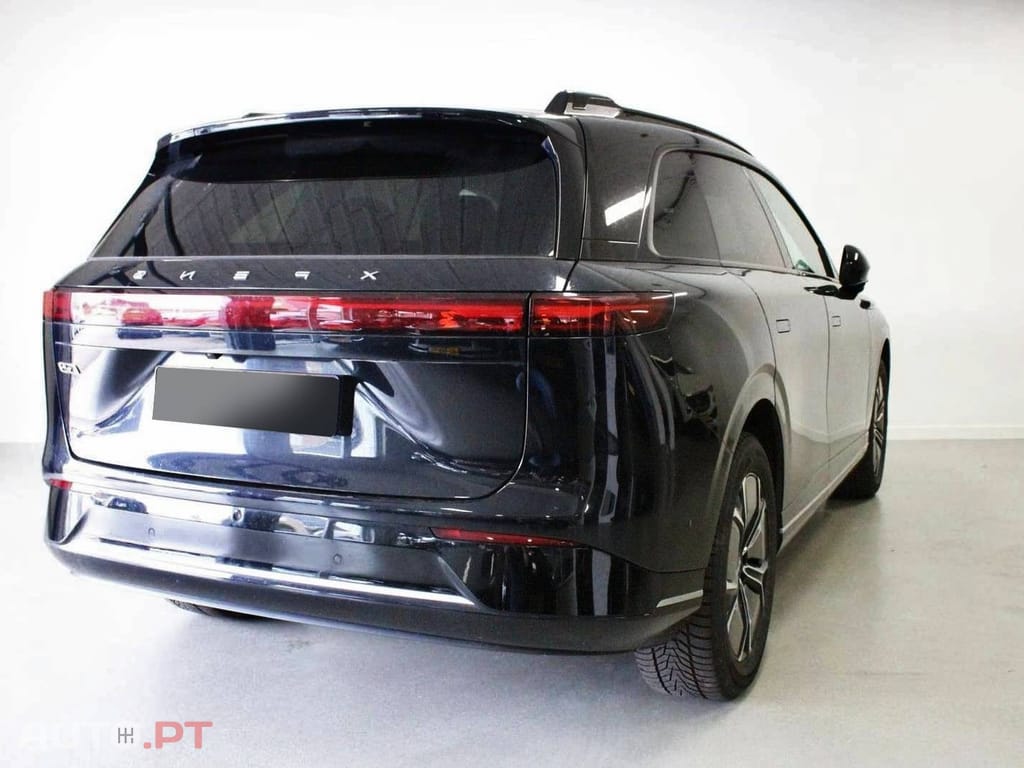 XPeng G9 78.2 kWh Standard Range