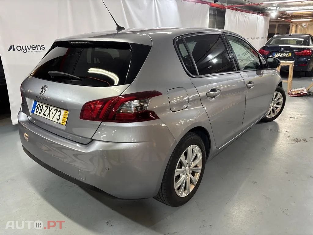 Peugeot 308 1.2 PureTech Style