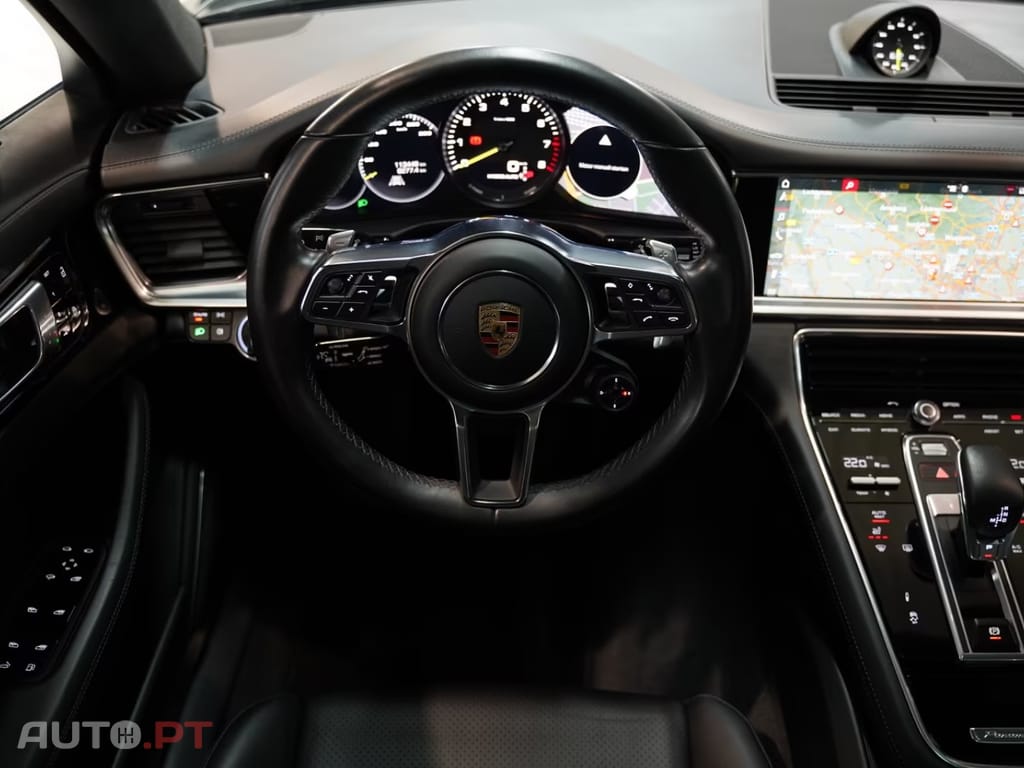 Porsche Panamera ST 4 E-Hybrid